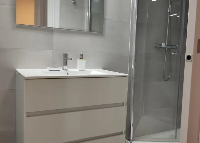 Céntrico A 150 Metros De La Playa *