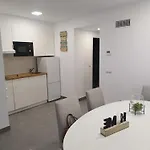 Centrico A 150 Metros De La Playa * Fuengirola